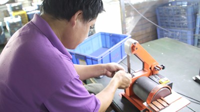 千平米廠(chǎng)房，新型設(shè)備